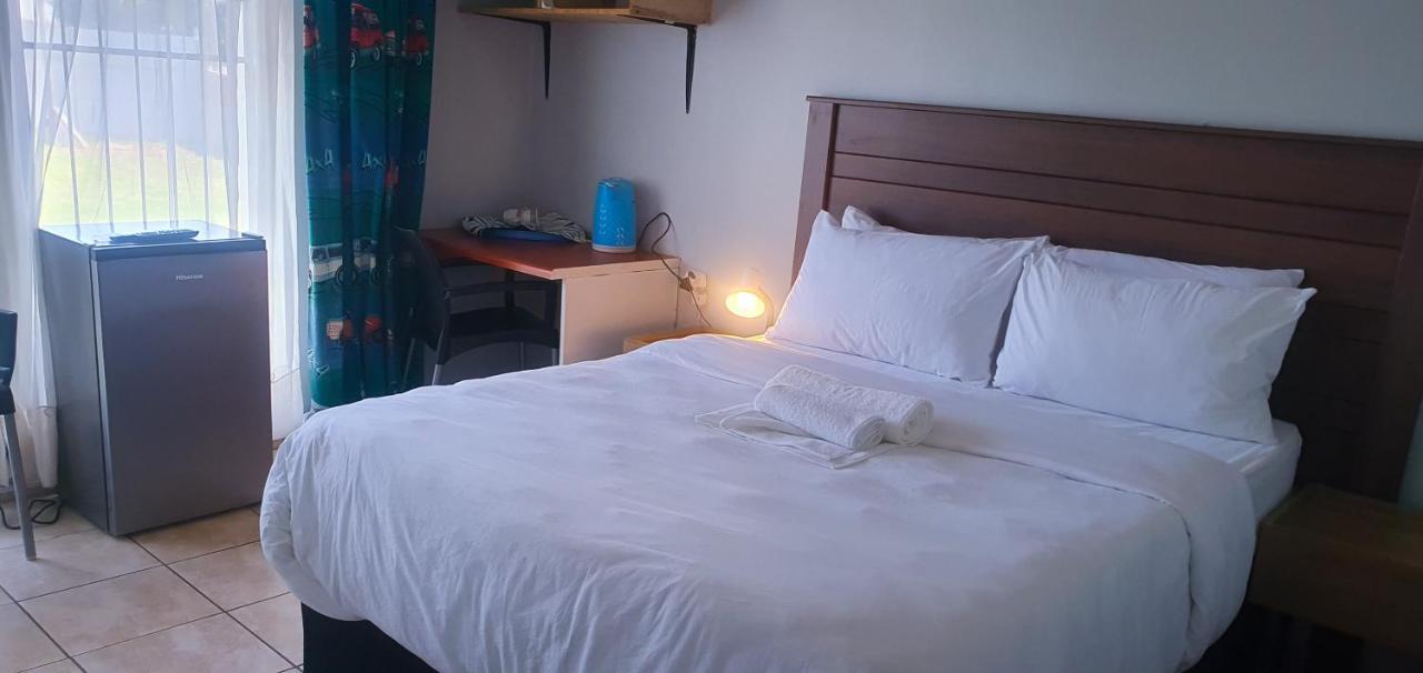 Sweet Home39 Guest House Summerstrand Port Elizabeth Buitenkant foto